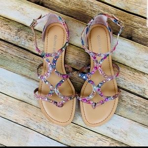 Gianni Bini Floral Studded Flat Sandals Sz 6.5